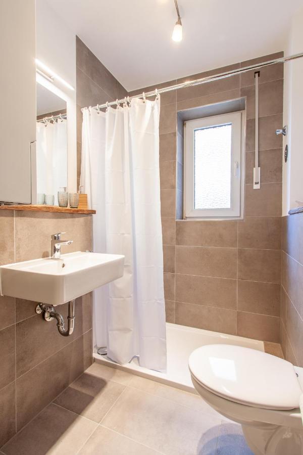 Modern & Spacious Apartment For Up To 8 Persons Würzburg Eksteriør bilde