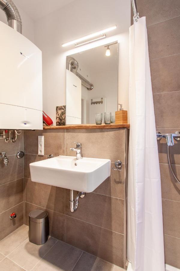Modern & Spacious Apartment For Up To 8 Persons Würzburg Eksteriør bilde